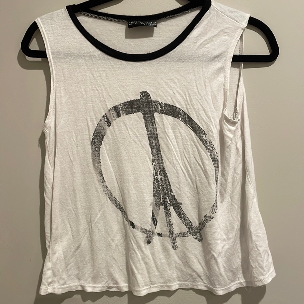 Girls Eiffel tower tank sz XL